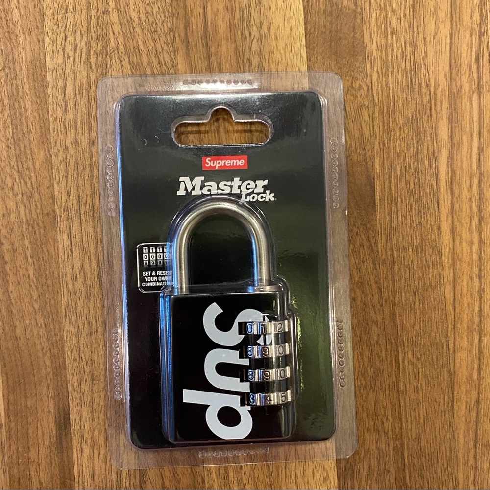 Rare supreme master lock collab deadstock